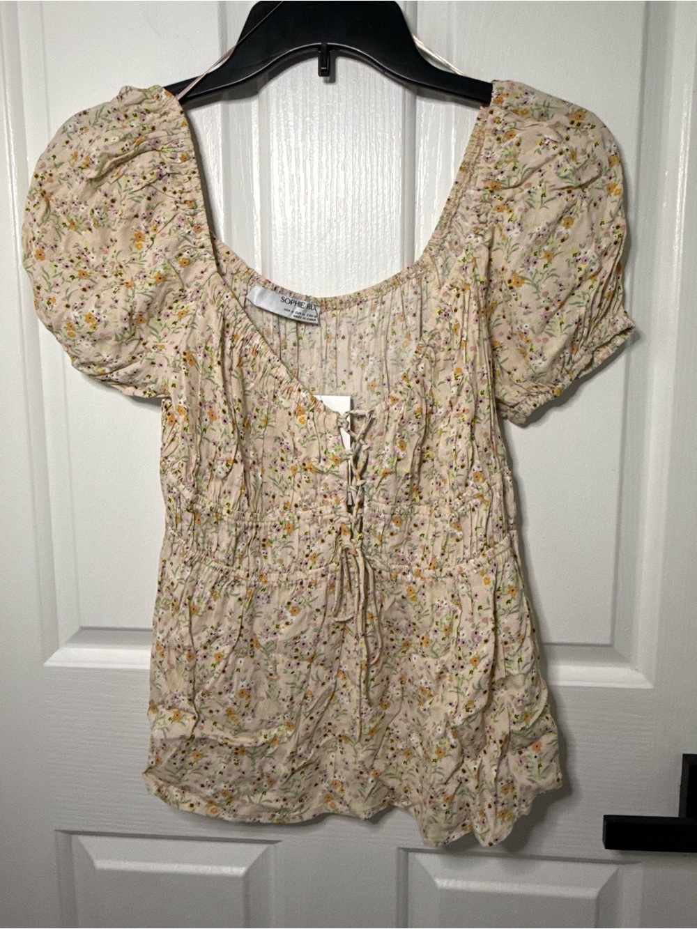 Sophie Rue Cream Floral Lace-Up Puff Sleeve Blouse